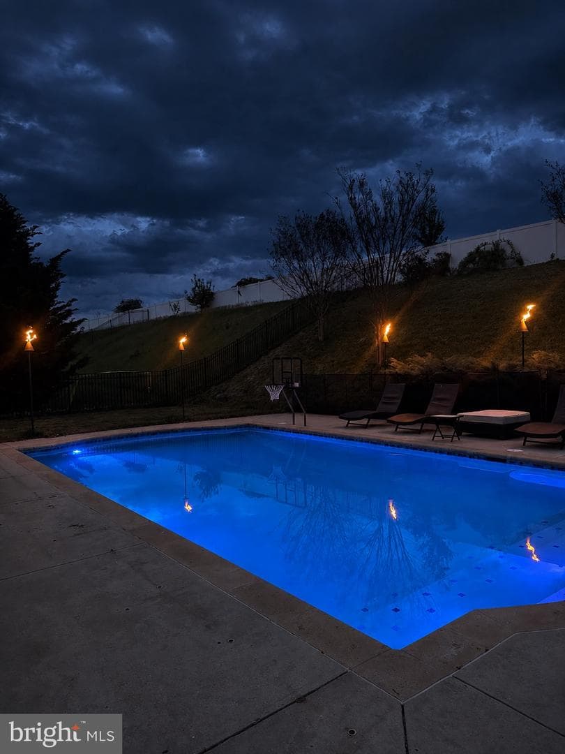338 Meadow Creek Drive photo 49