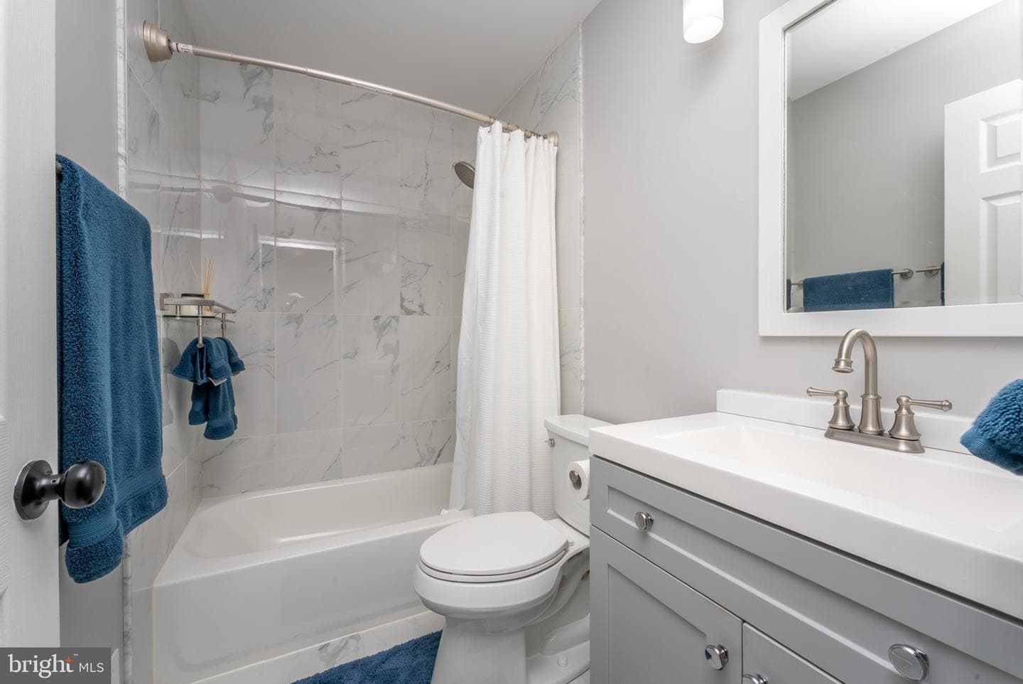 1411 Copper Beech Court photo 27