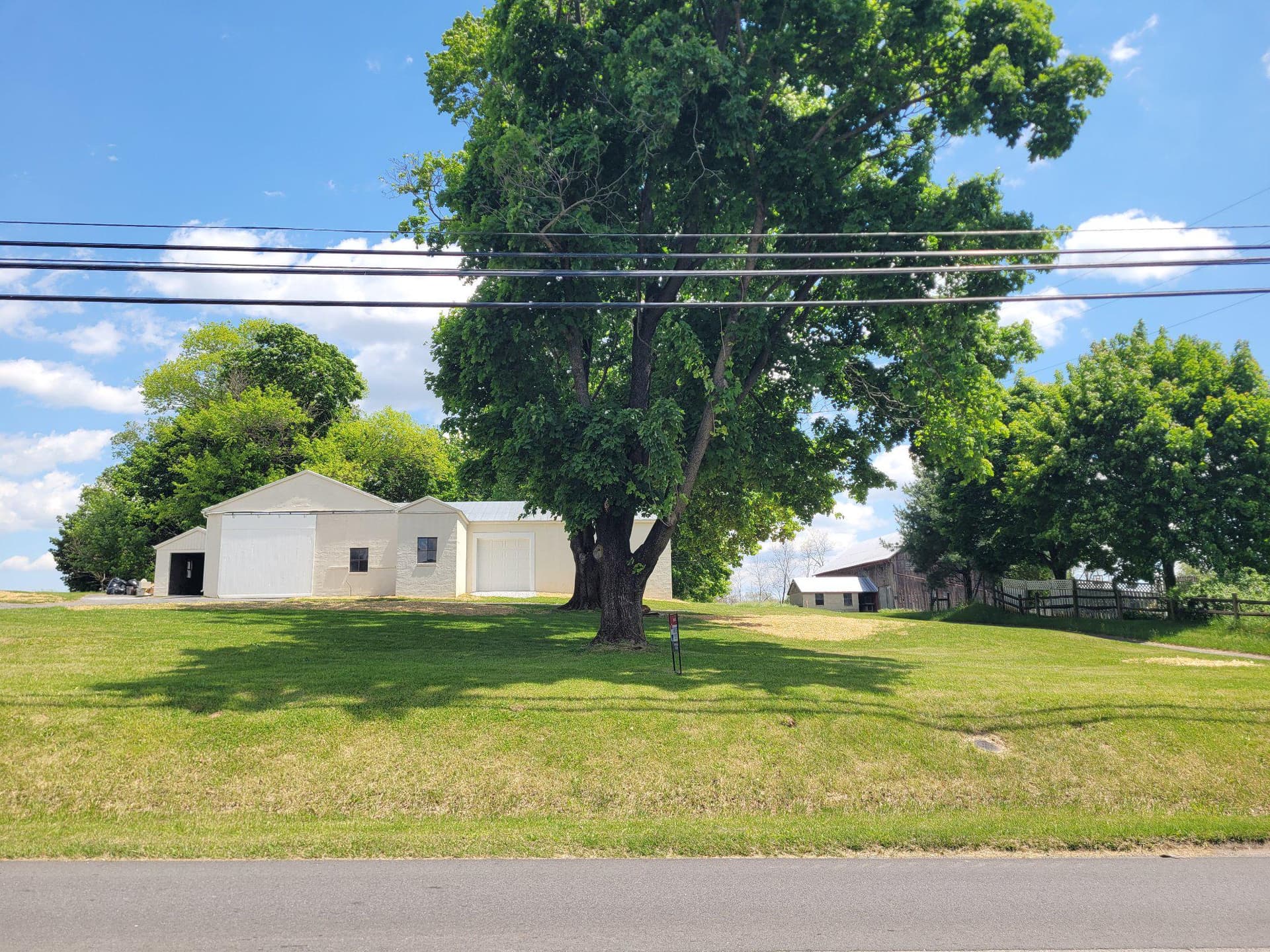 110 N Main Street photo 5