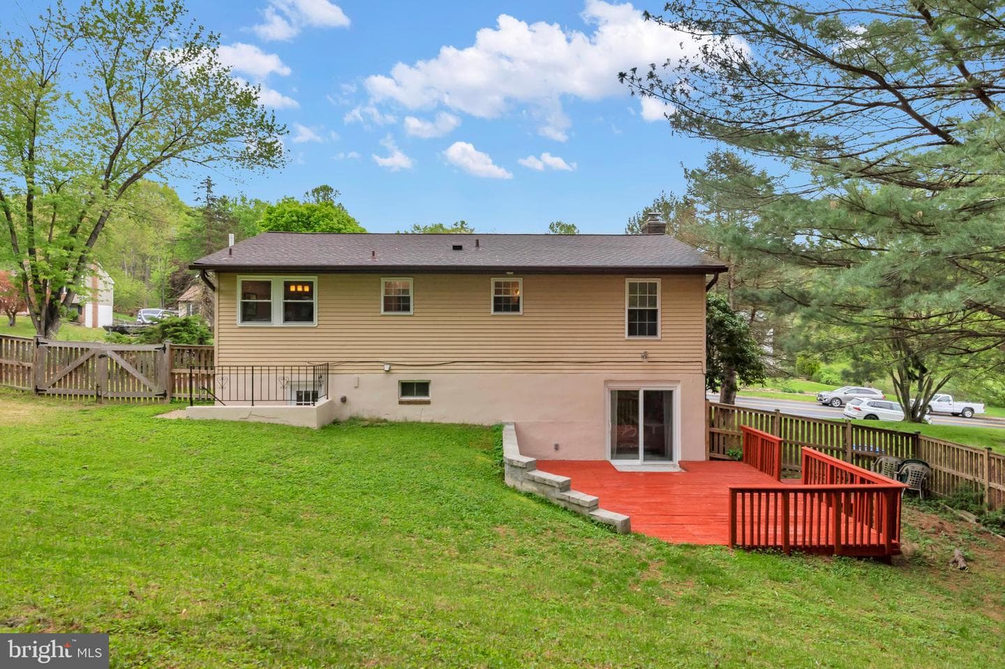 7128 Macbeth Way photo 39
