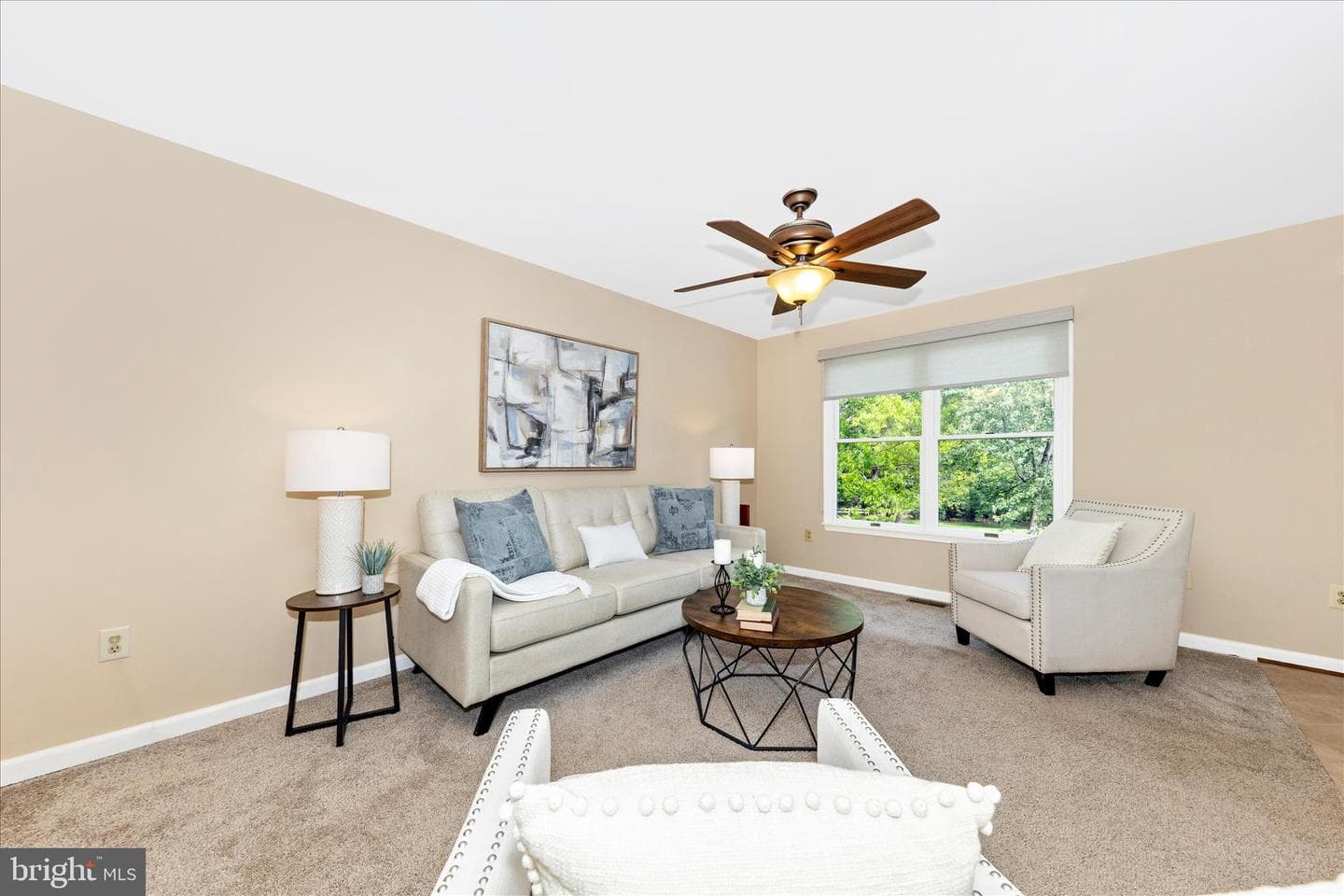 2679 Leslie Road photo 8