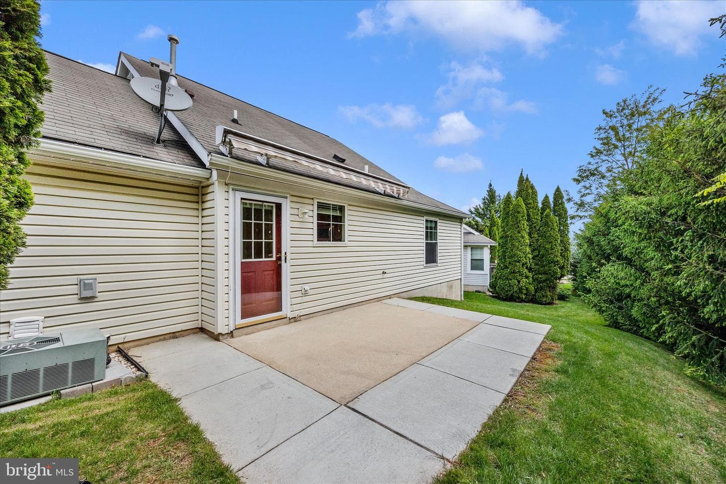 1007 Parade Lane photo 38