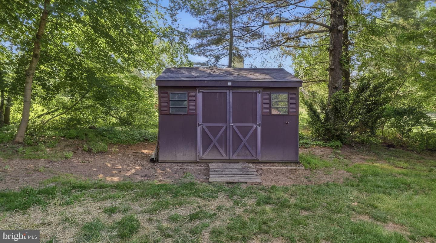 2185 Sams Creek Road photo 50