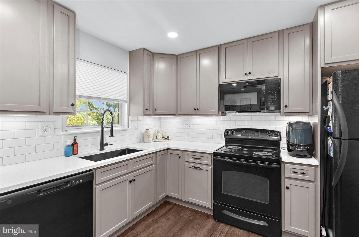 458 Logan Drive photo 11