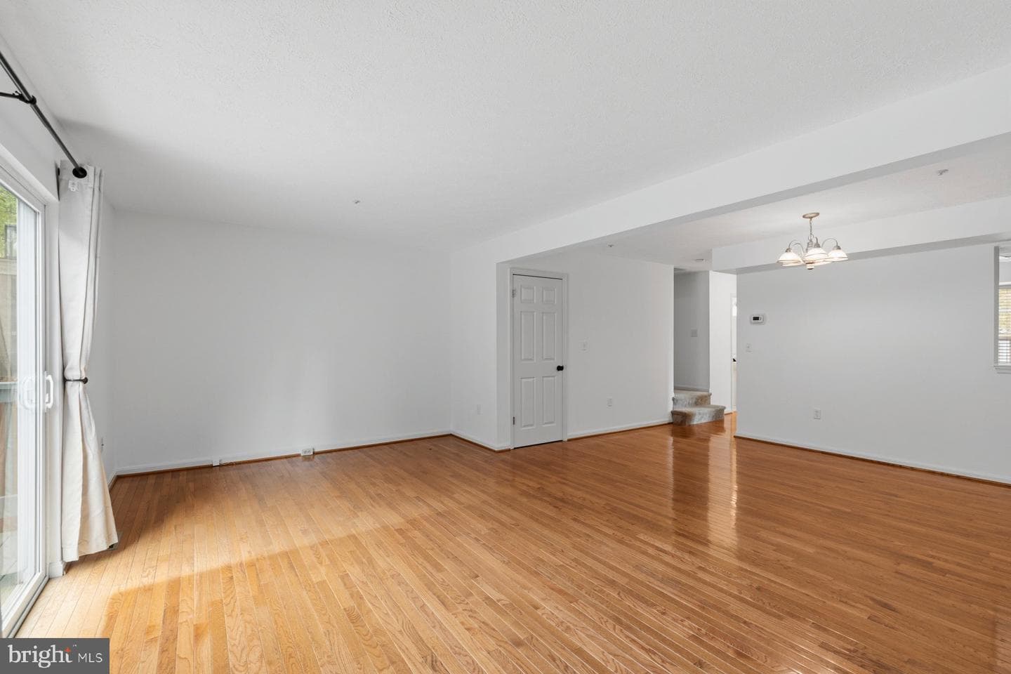 802 Medinah Circle photo 8