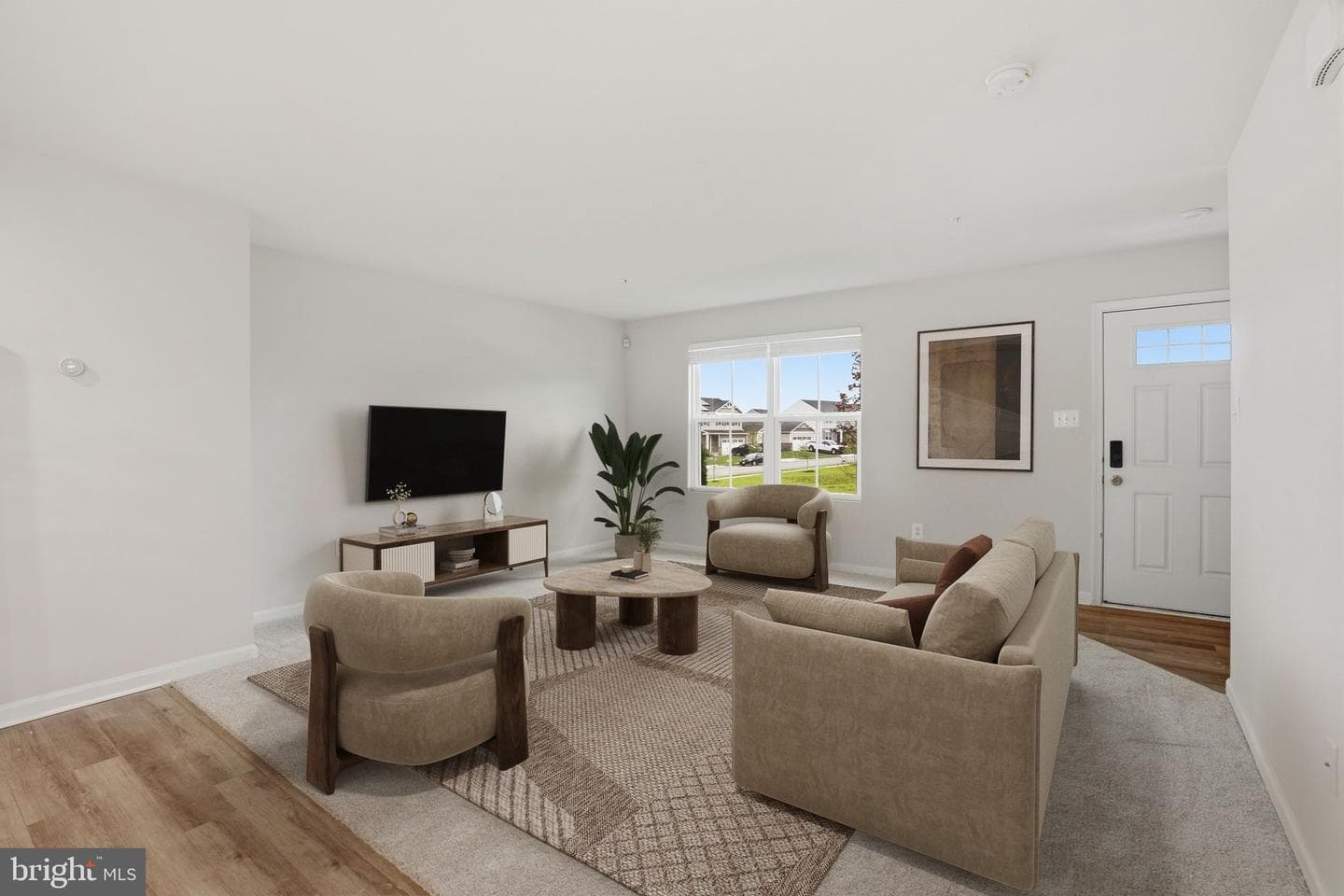 213 Pickett Street photo 8