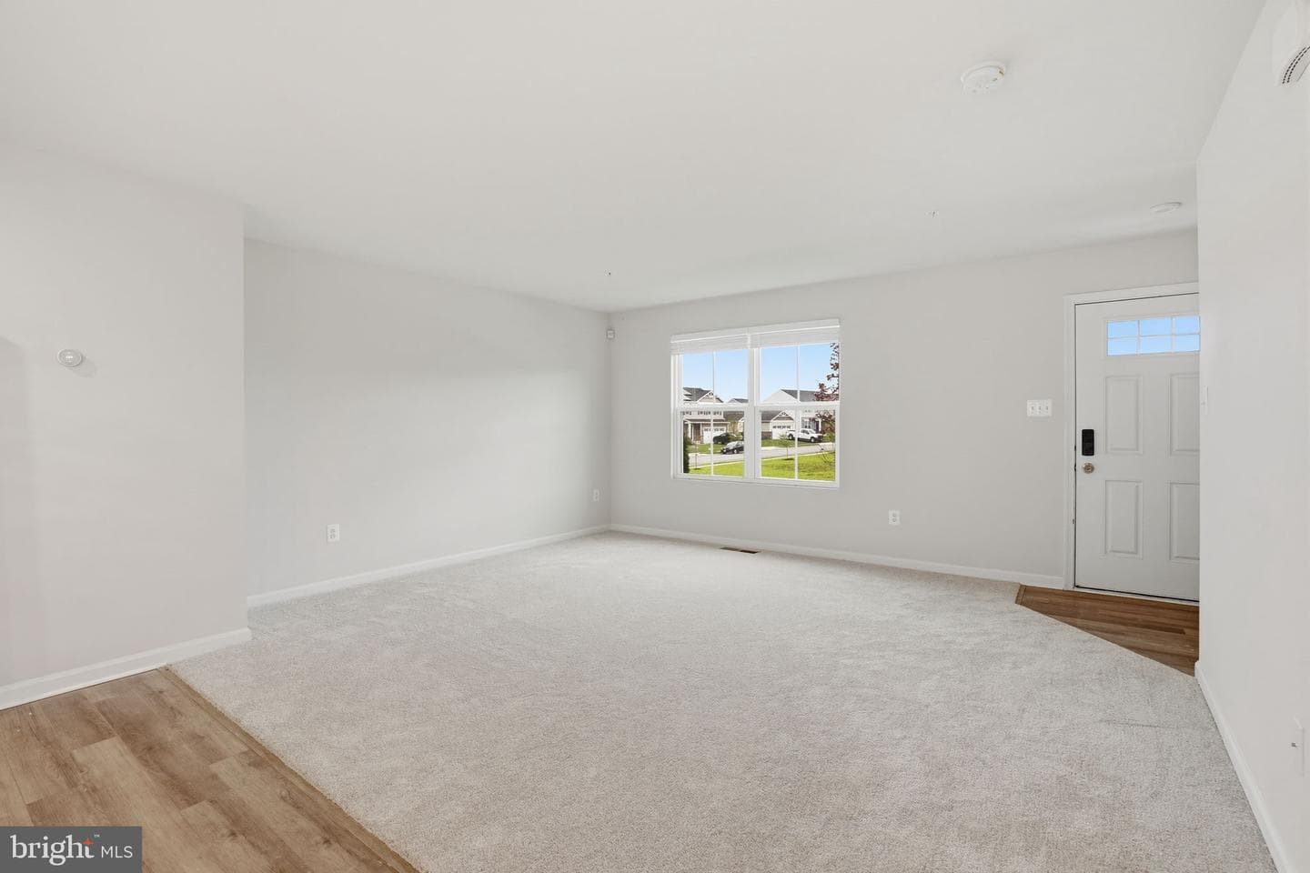 213 Pickett Street photo 9