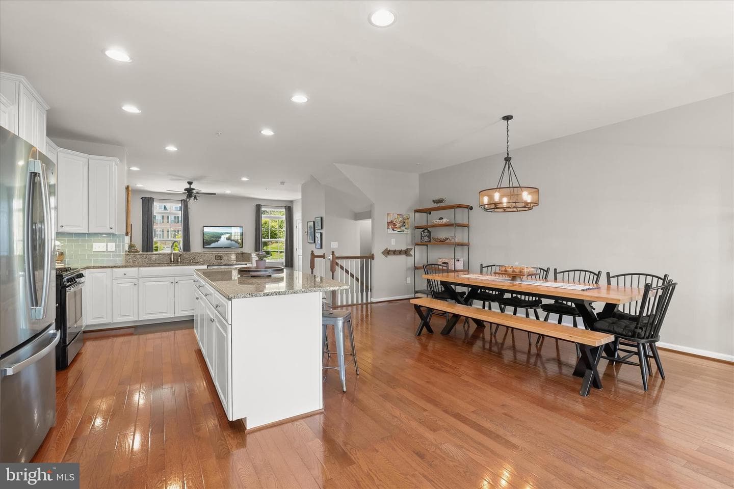 919 Magnolia Blossom Court photo 11
