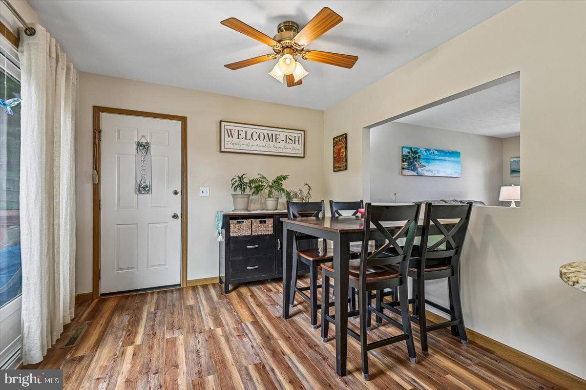 2813 Brougham Court photo 9