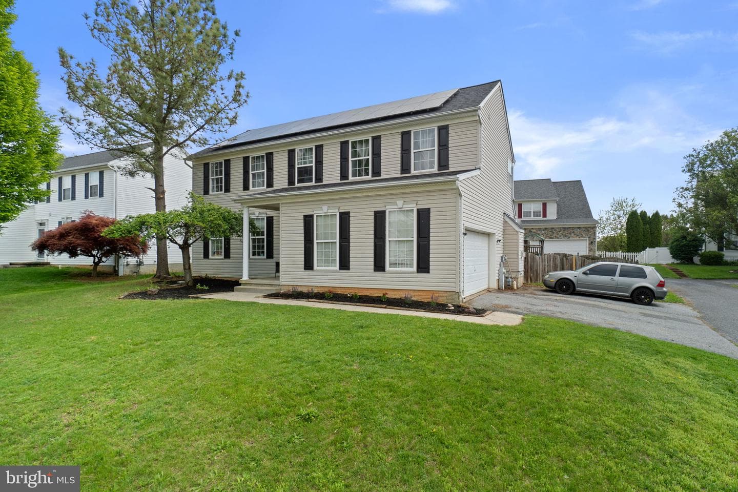 4210 Mead Drive, Hampstead