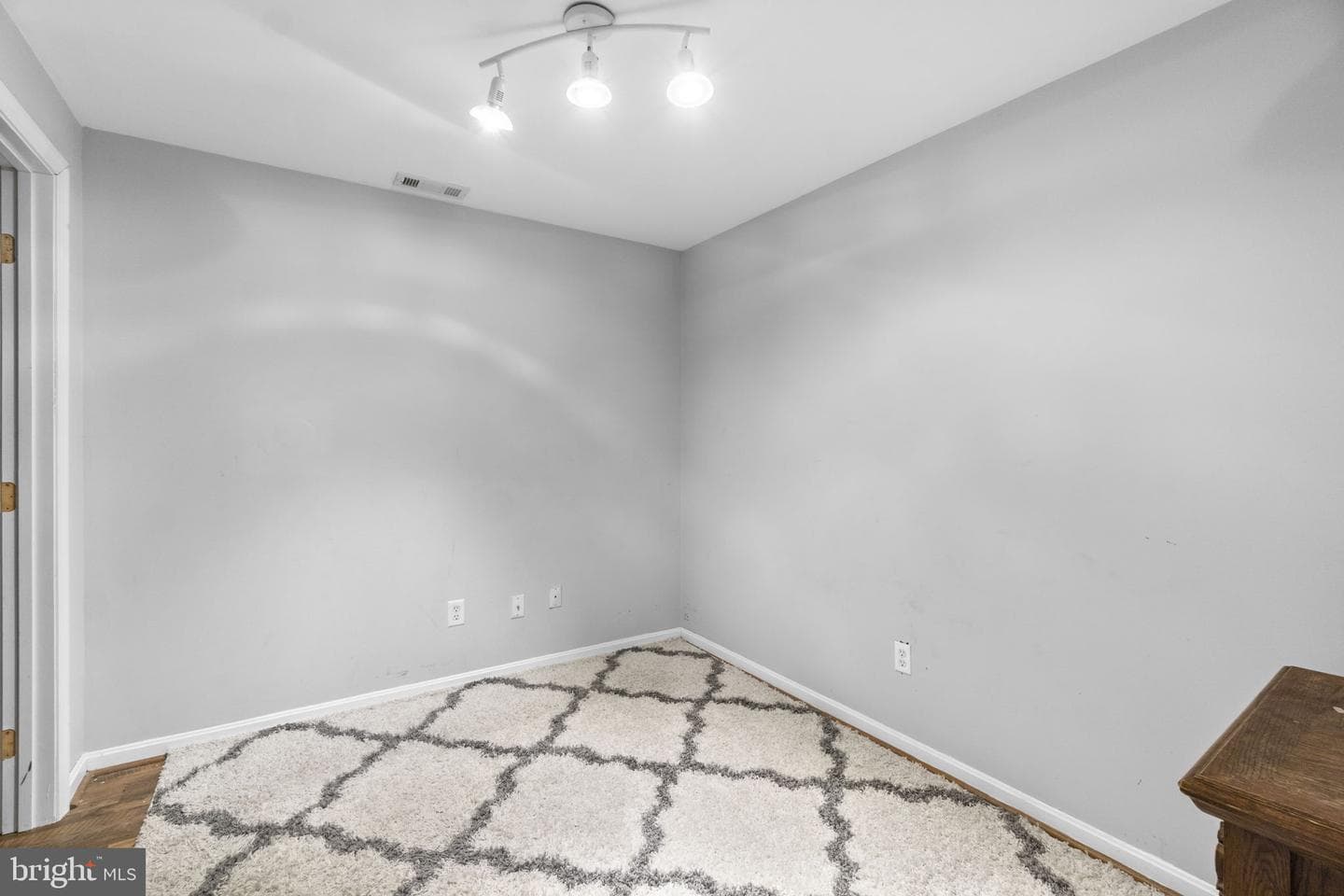 4210 Mead Drive photo 30
