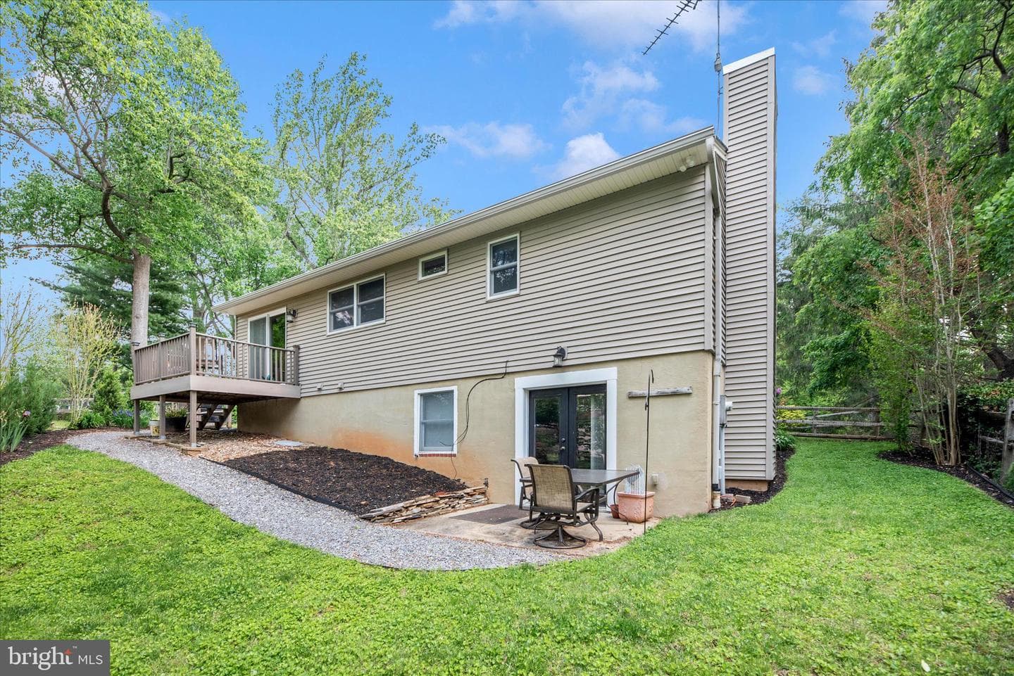 7554 Watkins Drive photo 40