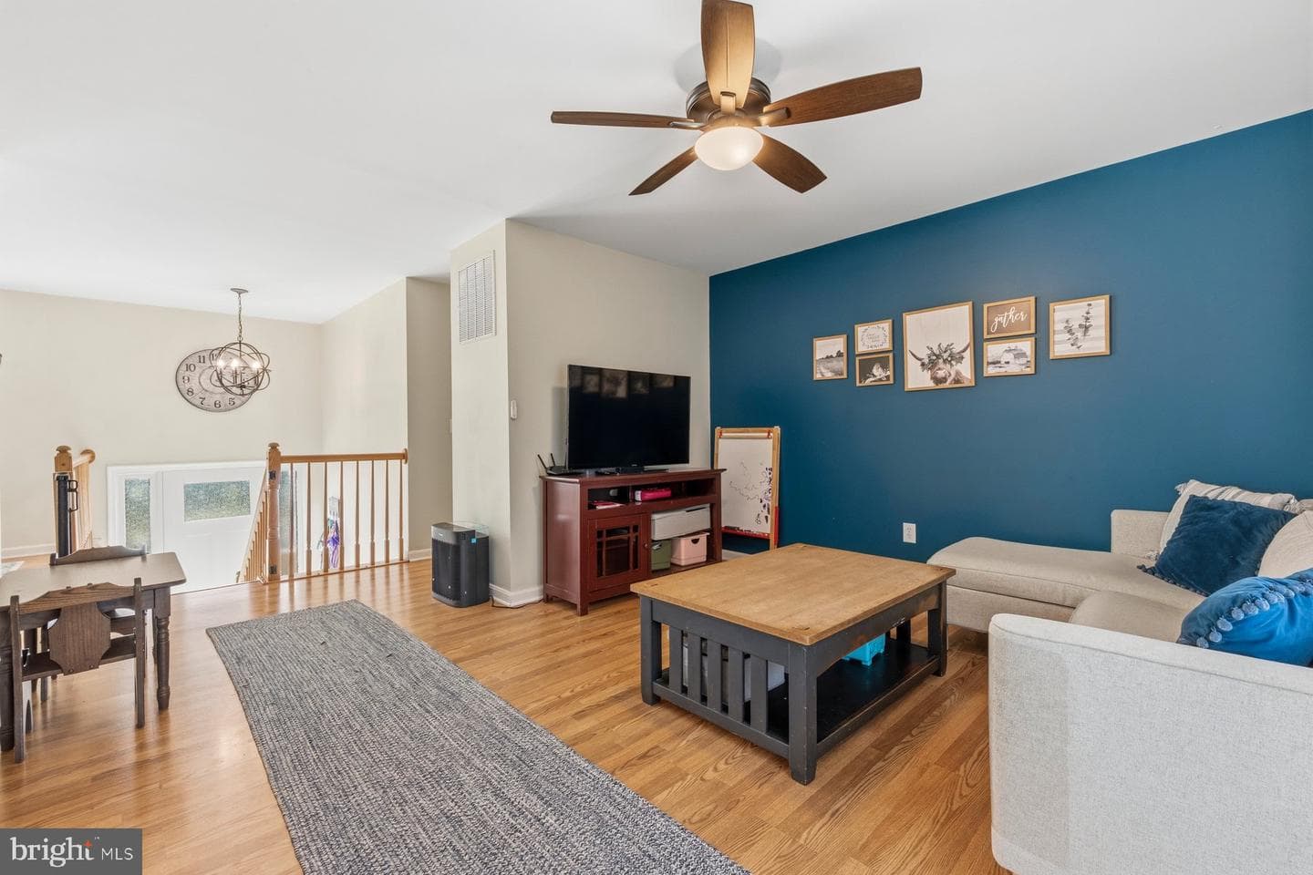 1183 Jo Apter Pl photo 7