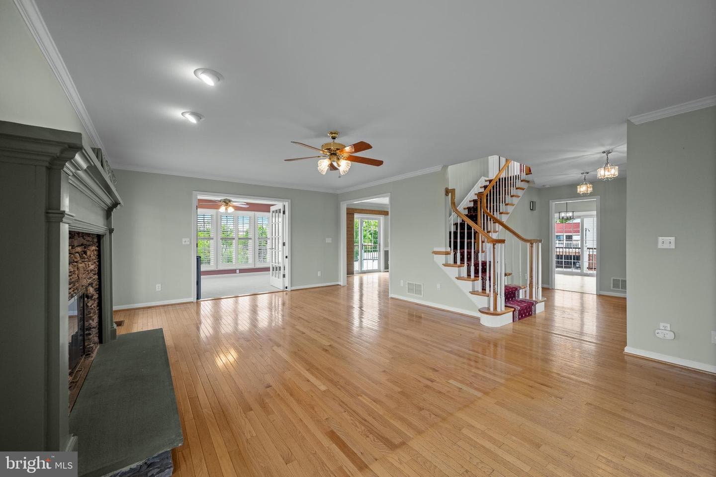 378 Plankwood Drive photo 13