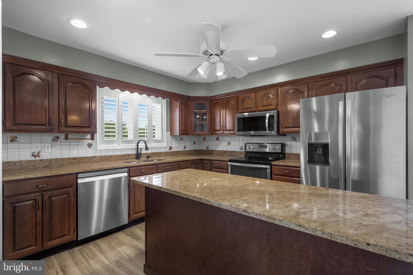378 Plankwood Drive photo 23