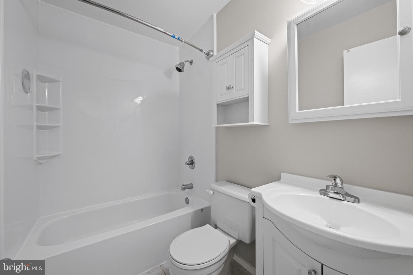 7543 Braemar Court photo 16