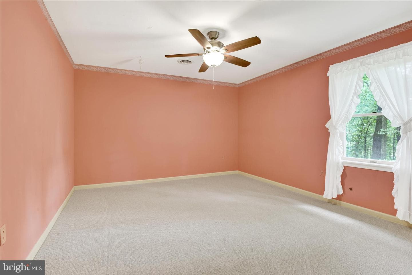 2055 Manchester Road photo 50
