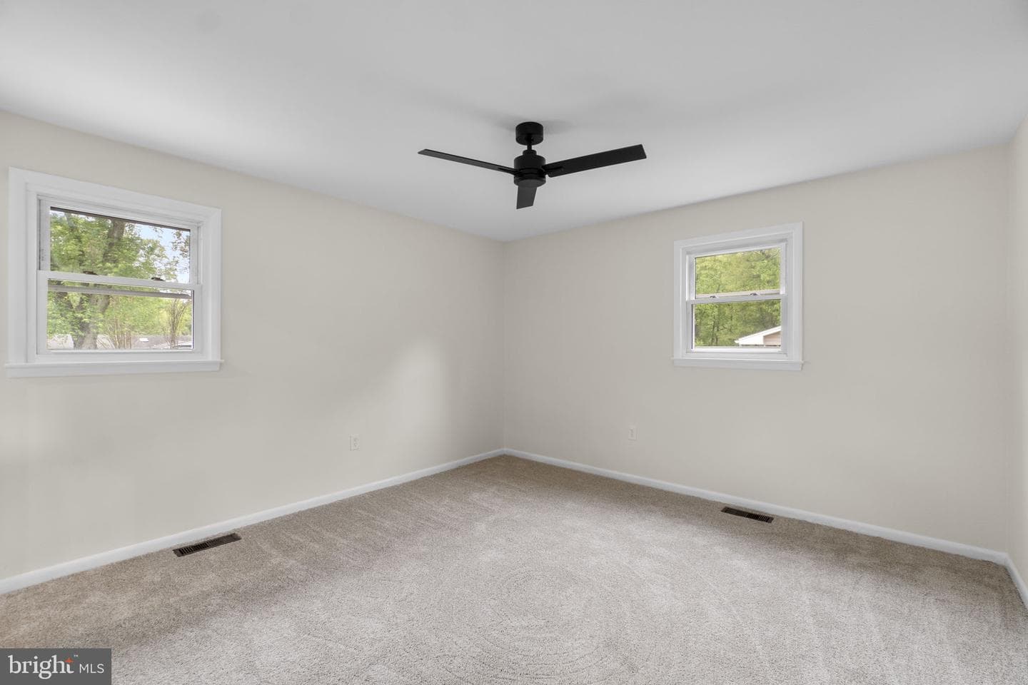 1519 Woodridge Lane photo 22
