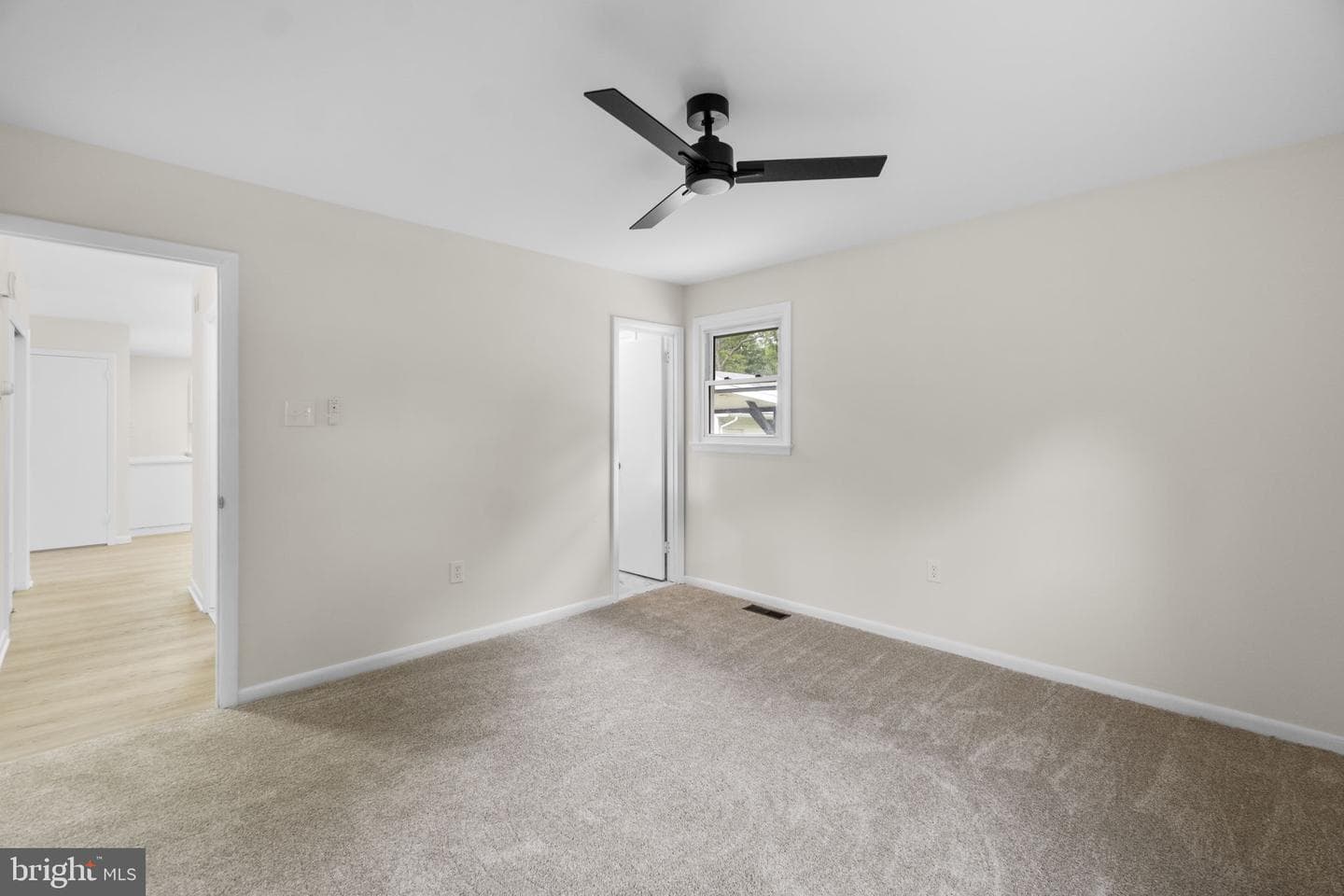 1519 Woodridge Lane photo 23