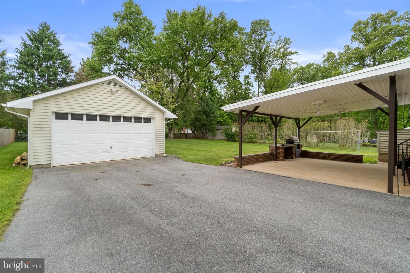 1519 Woodridge Lane photo 45