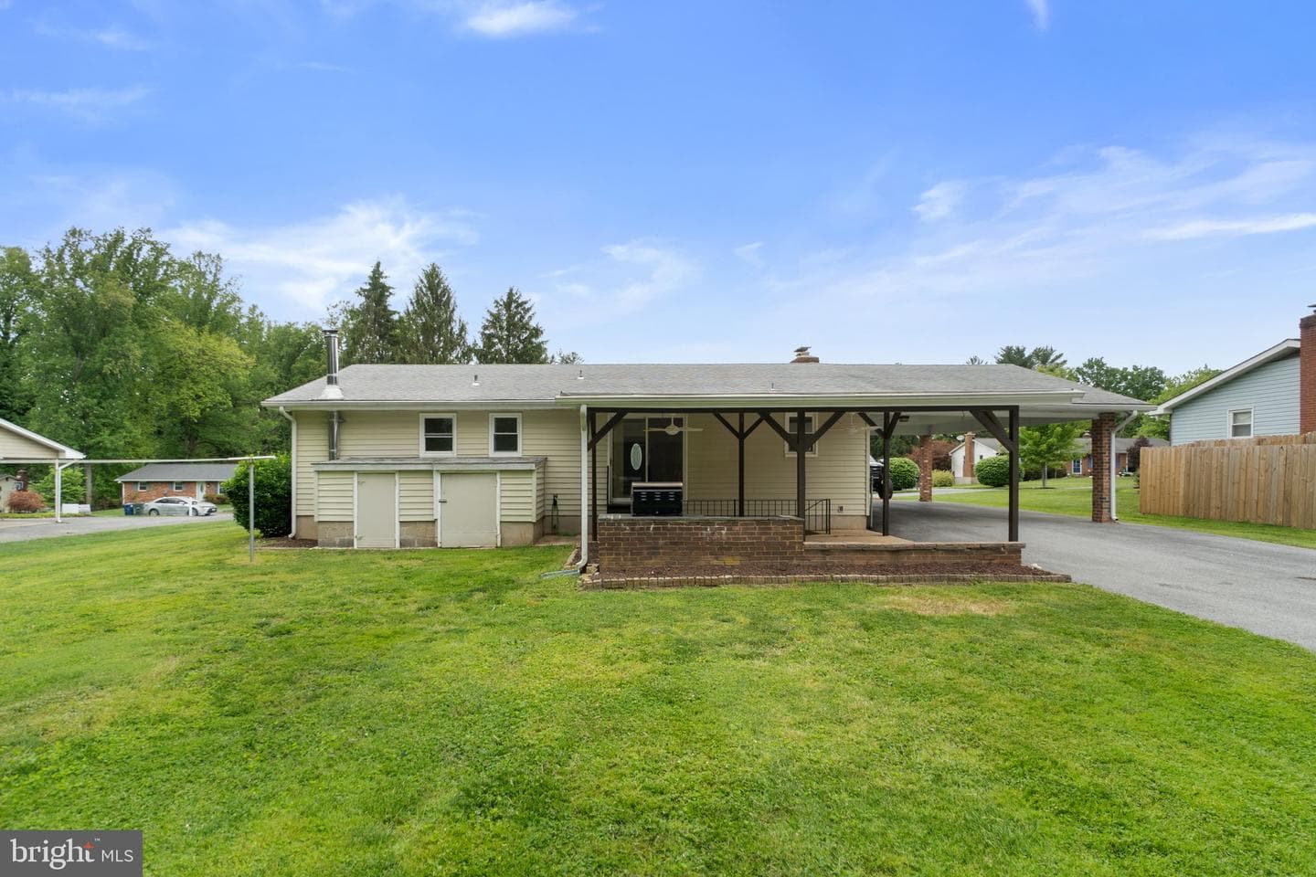 1519 Woodridge Lane photo 47