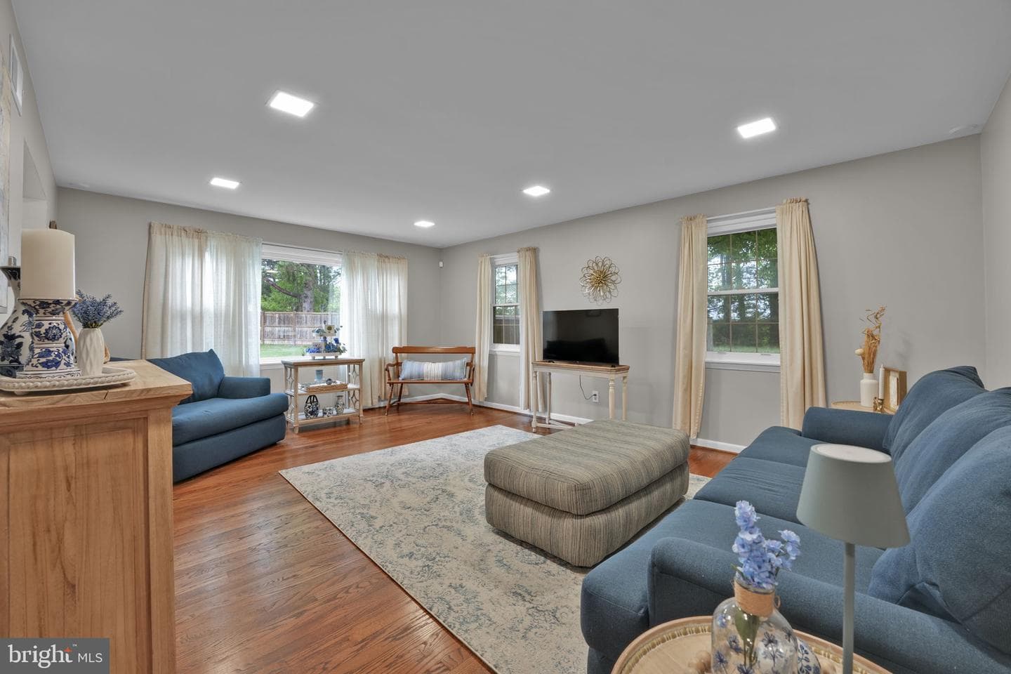 1812 Miller Drive photo 33