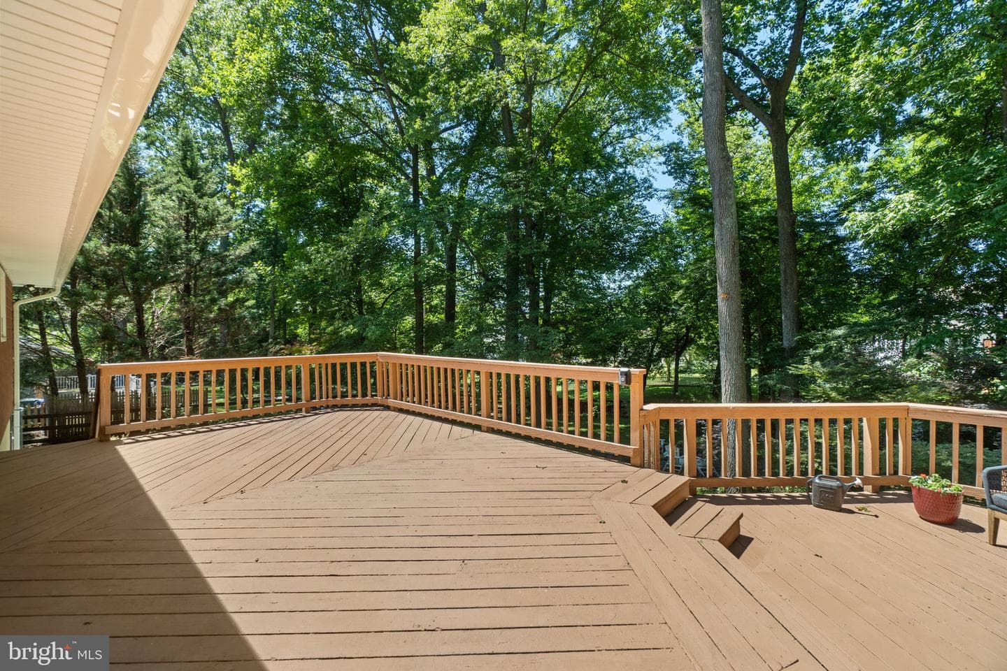 5804 Miriam Drive photo 6
