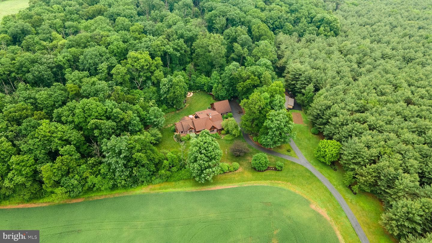1720 Charles Ray Acres Drive, Sykesville