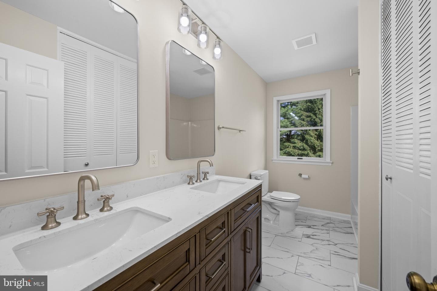 3410 Buttonwood Court photo 24