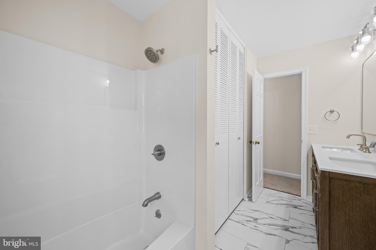 3410 Buttonwood Court photo 25