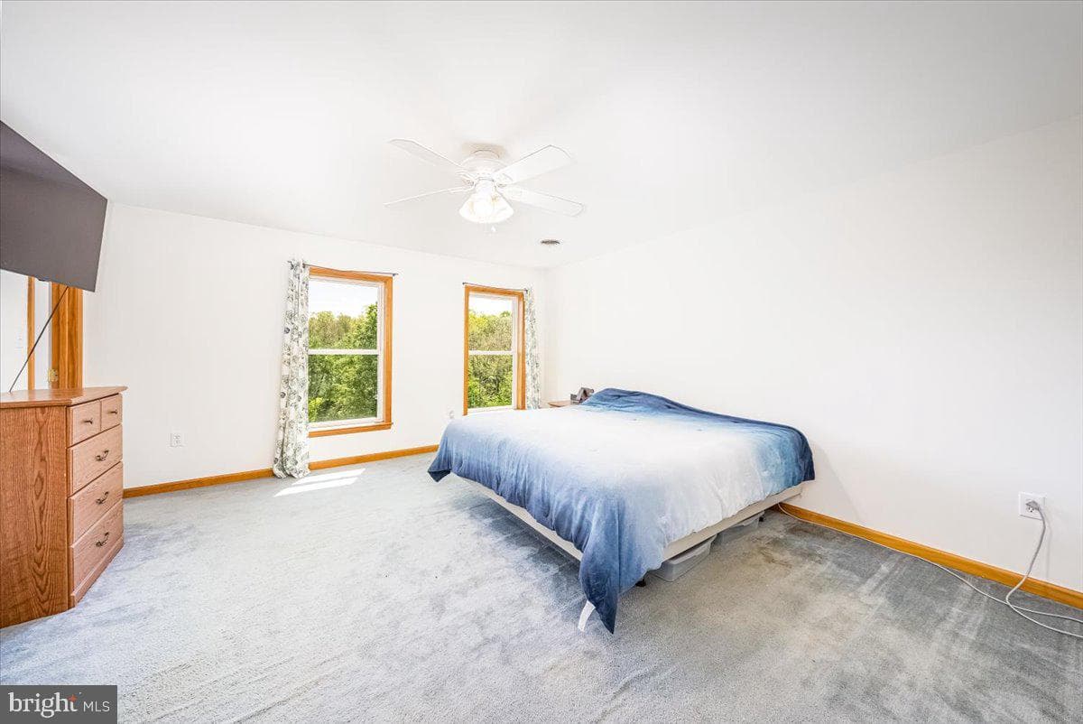 2402 Windisch Drive photo 25