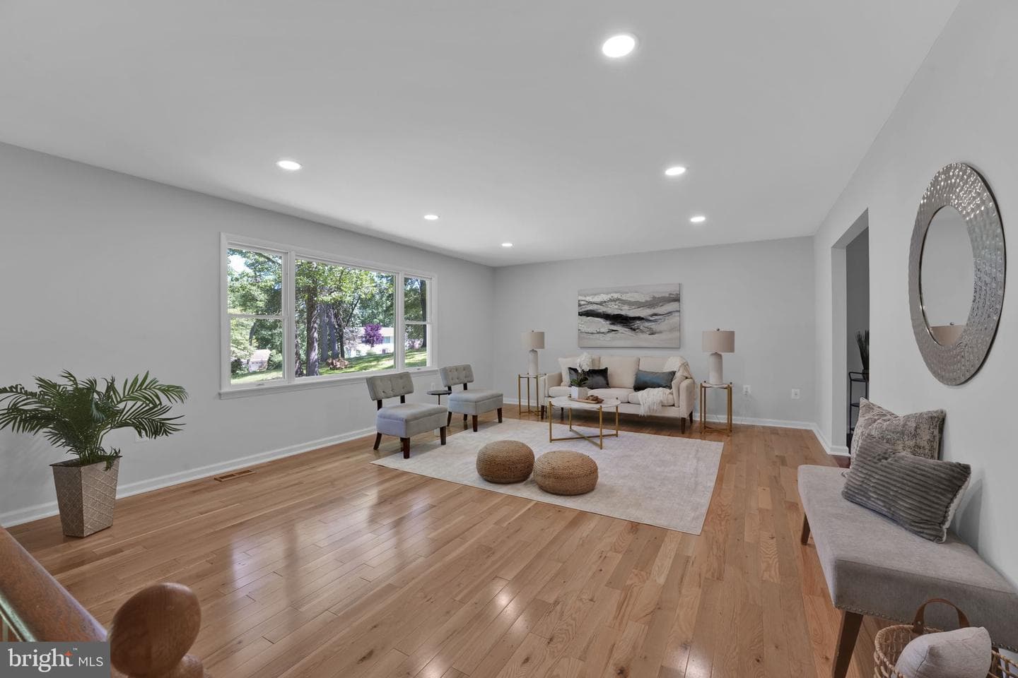 5685 French Avenue, Sykesville