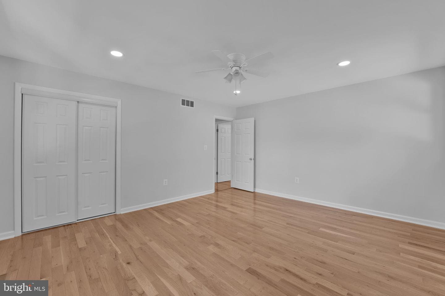 5685 French Avenue photo 33