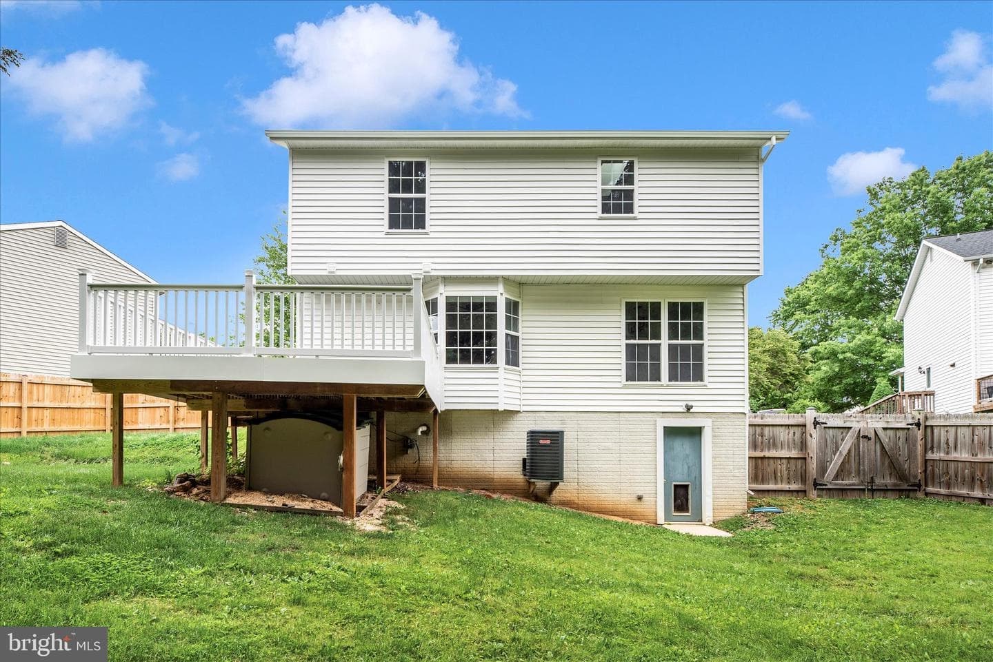 705 Spotters Court photo 47
