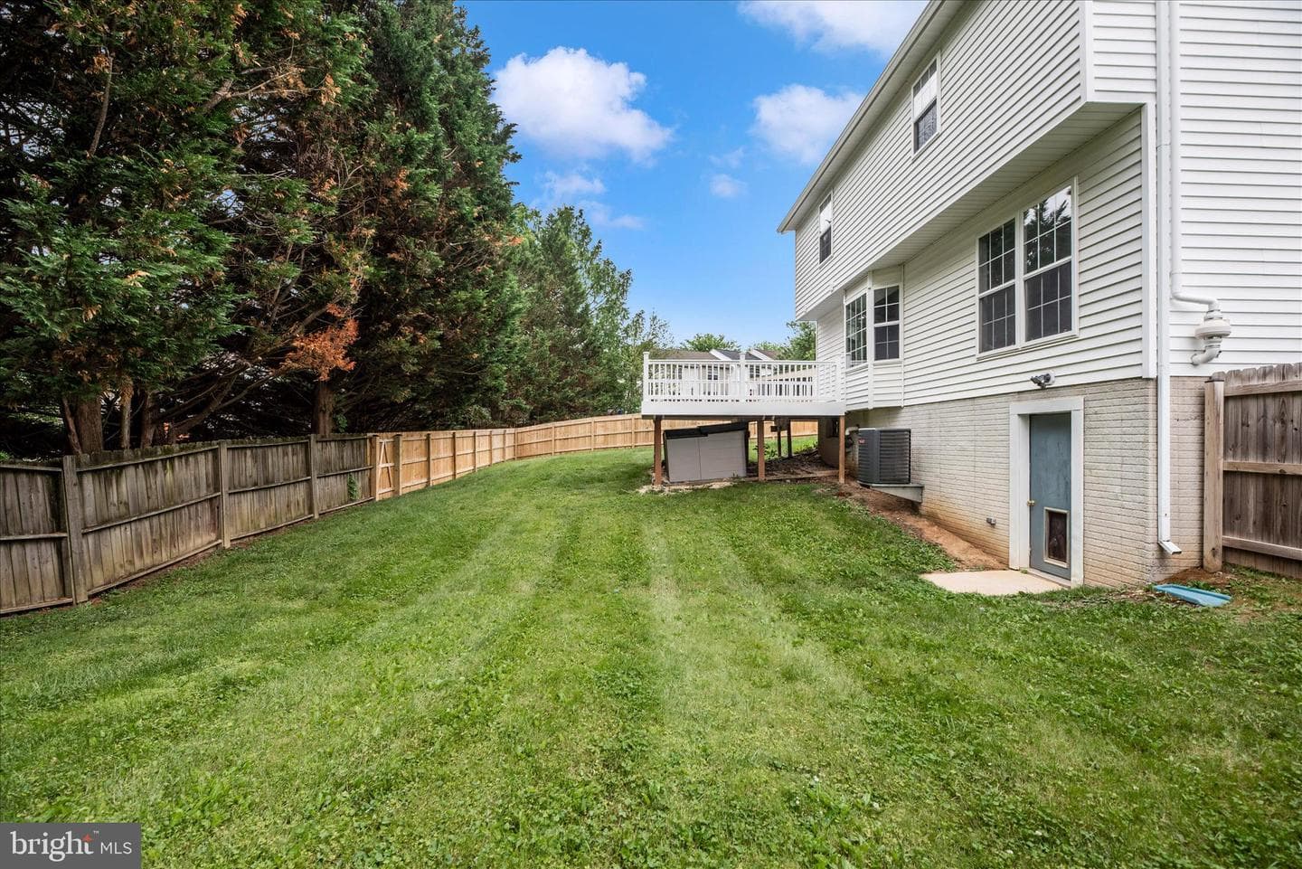 705 Spotters Court photo 55