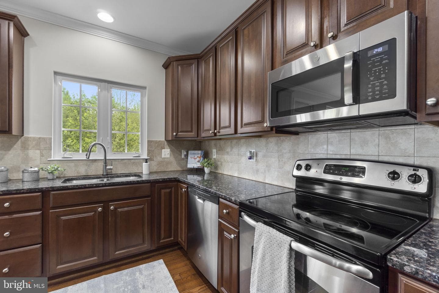 7563 Willow Bottom Road photo 7