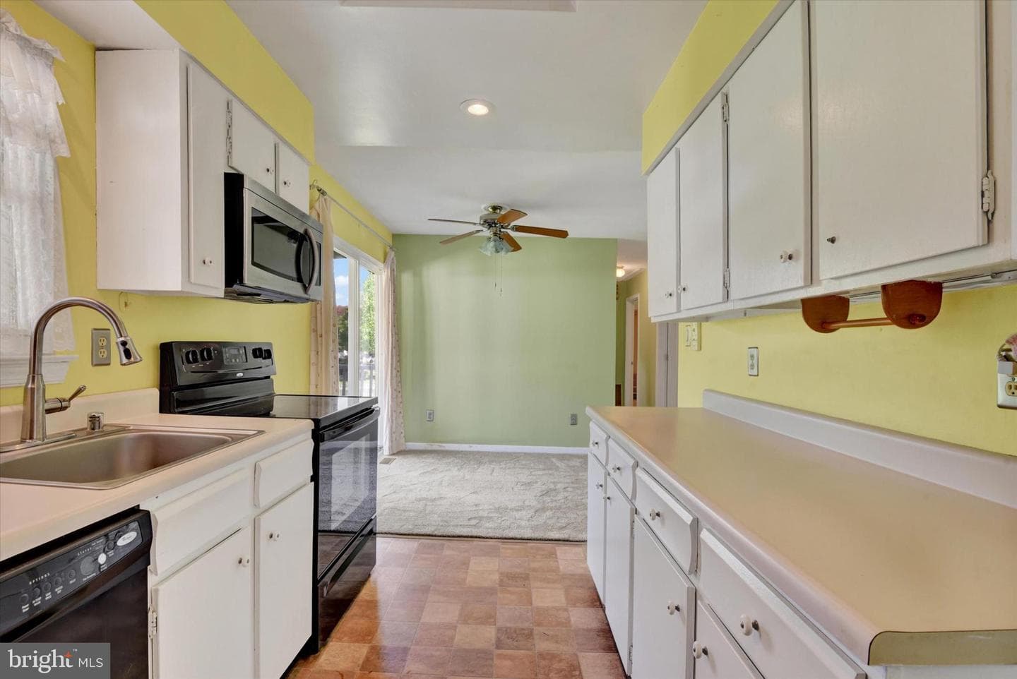 2926 Warehime Road photo 7