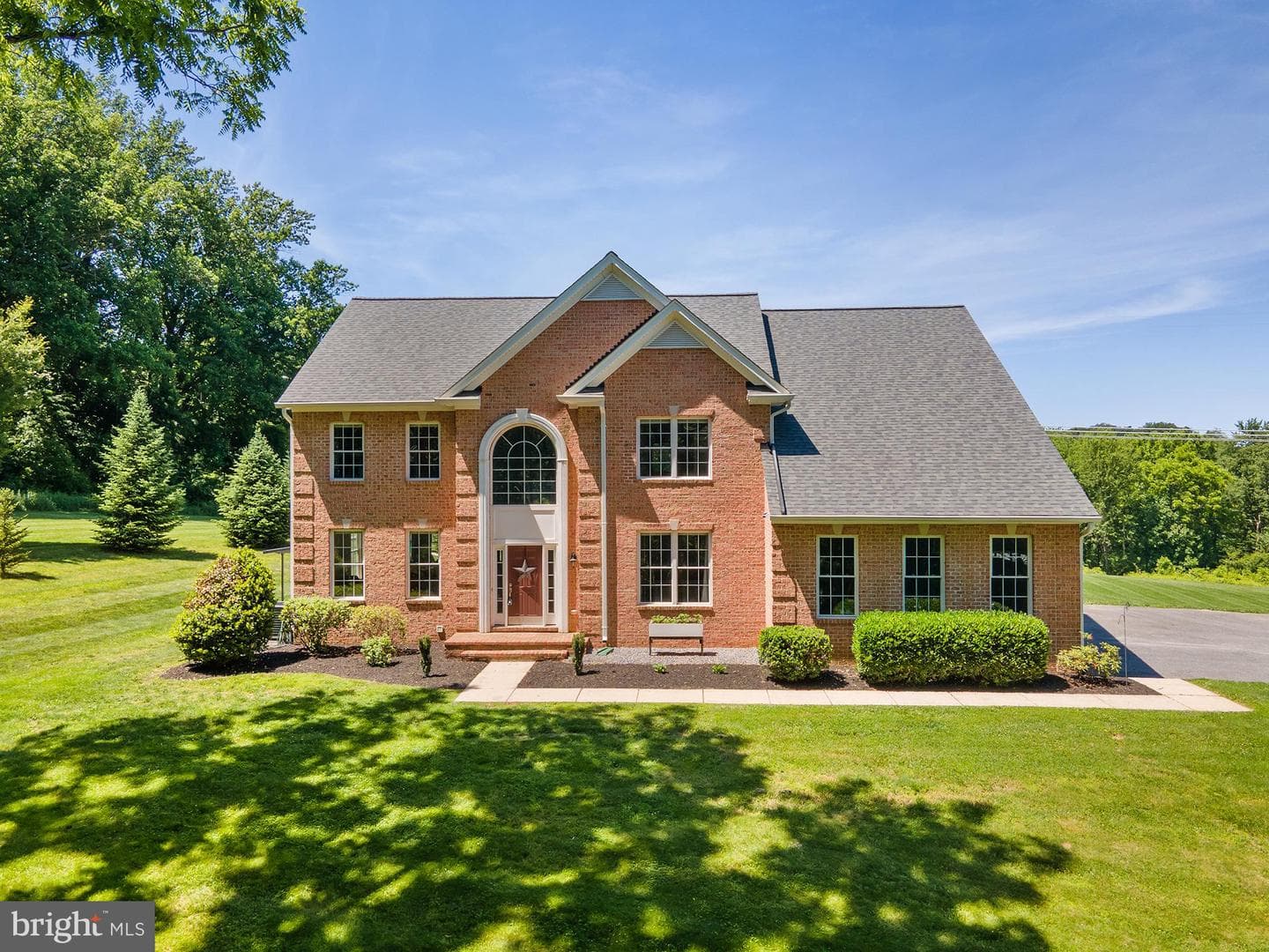 1650 Village Green Drive, Woodbine
