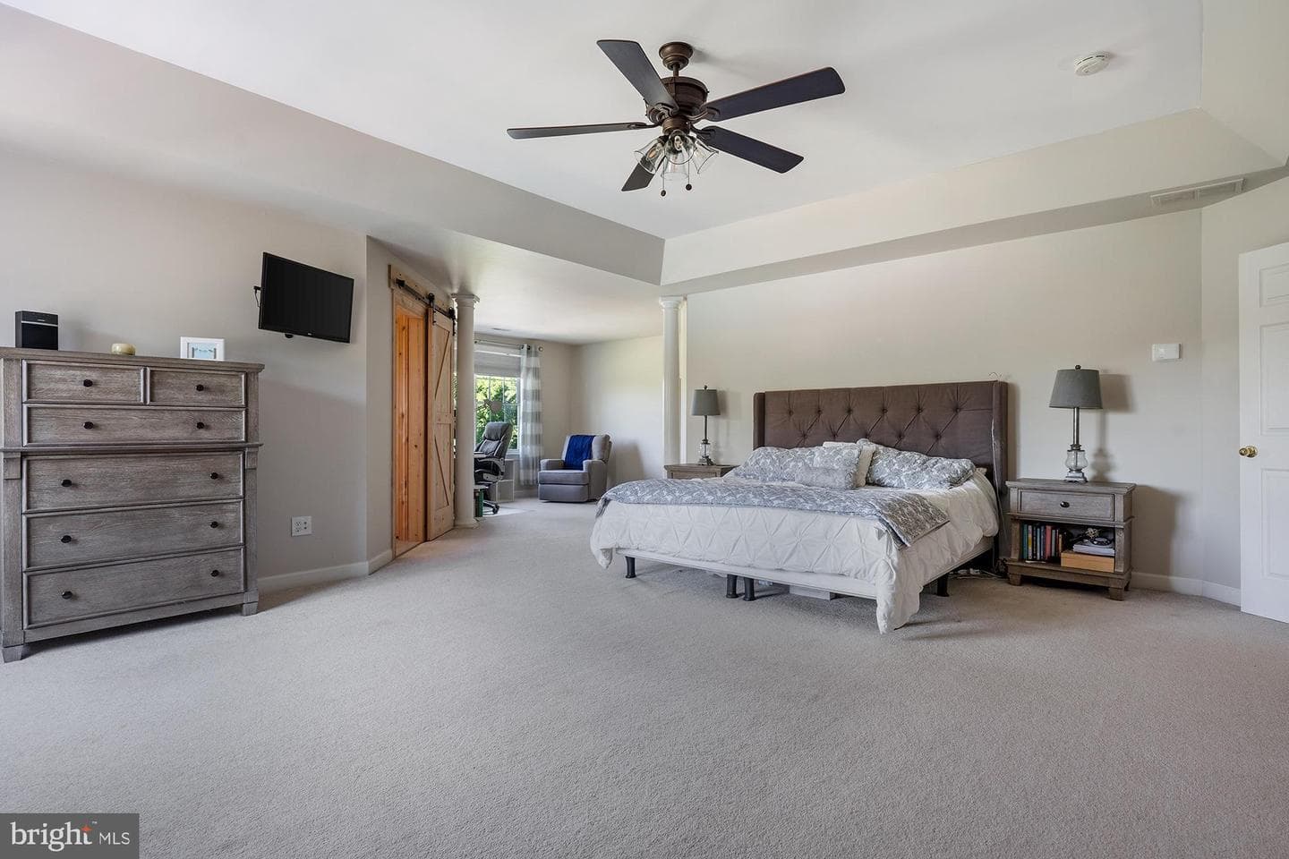 1650 Village Green Drive photo 20