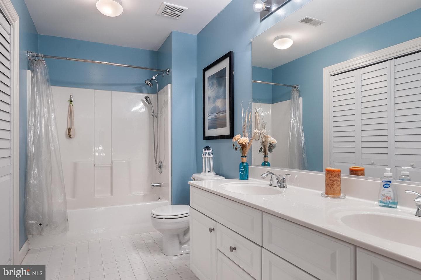 1650 Village Green Drive photo 31