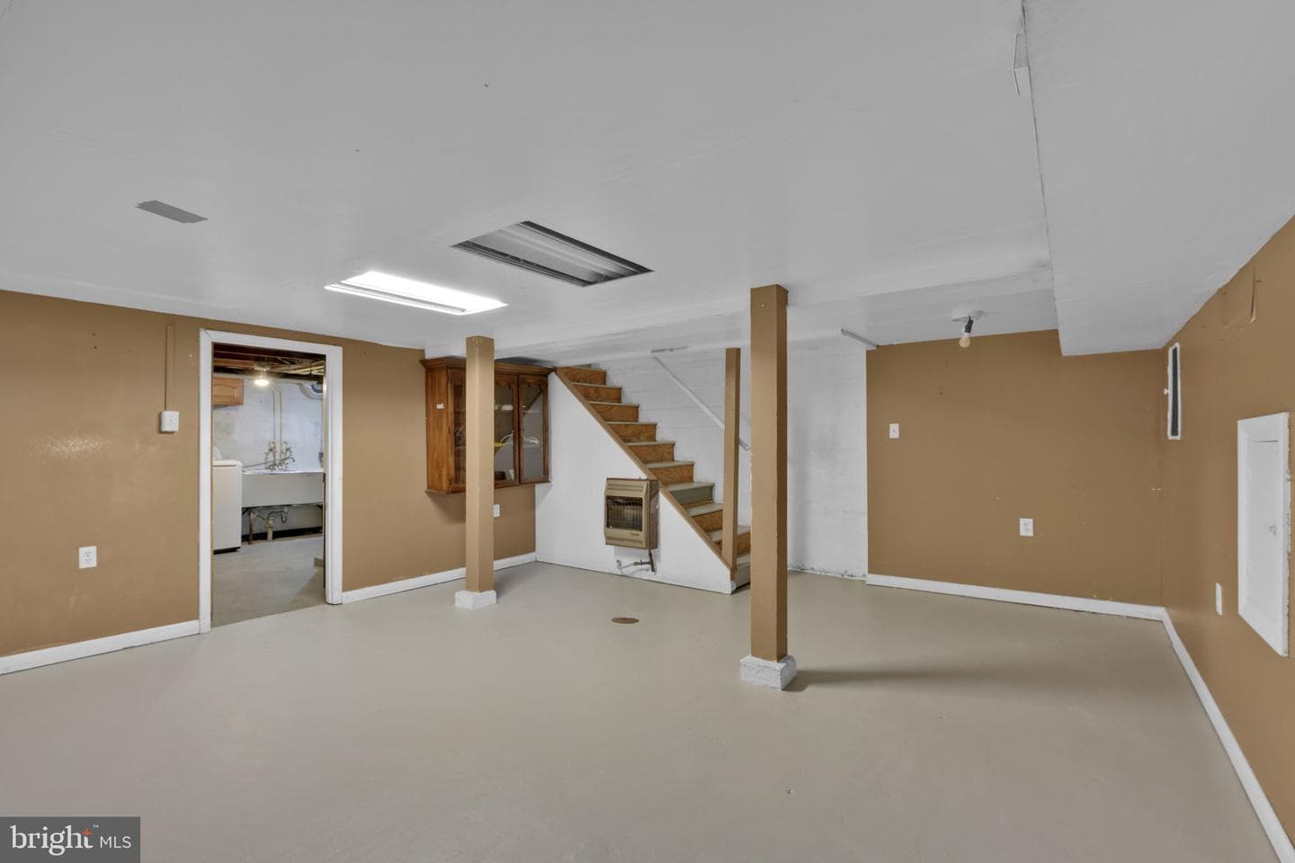 19 Hersh Ave photo 27