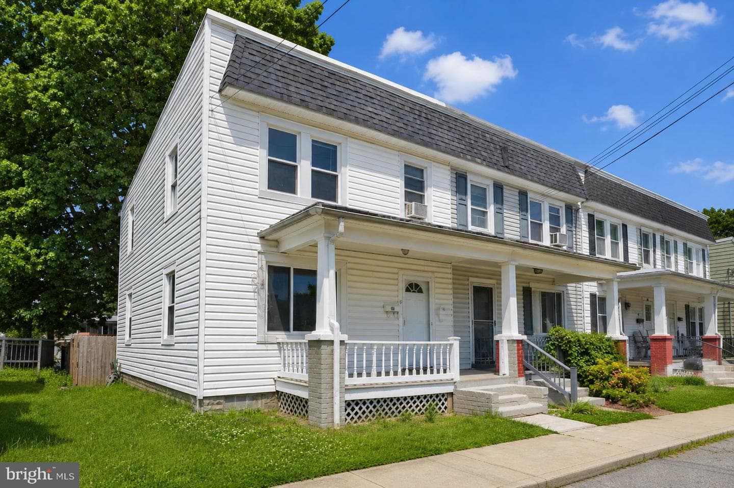 19 Hersh Ave photo 3