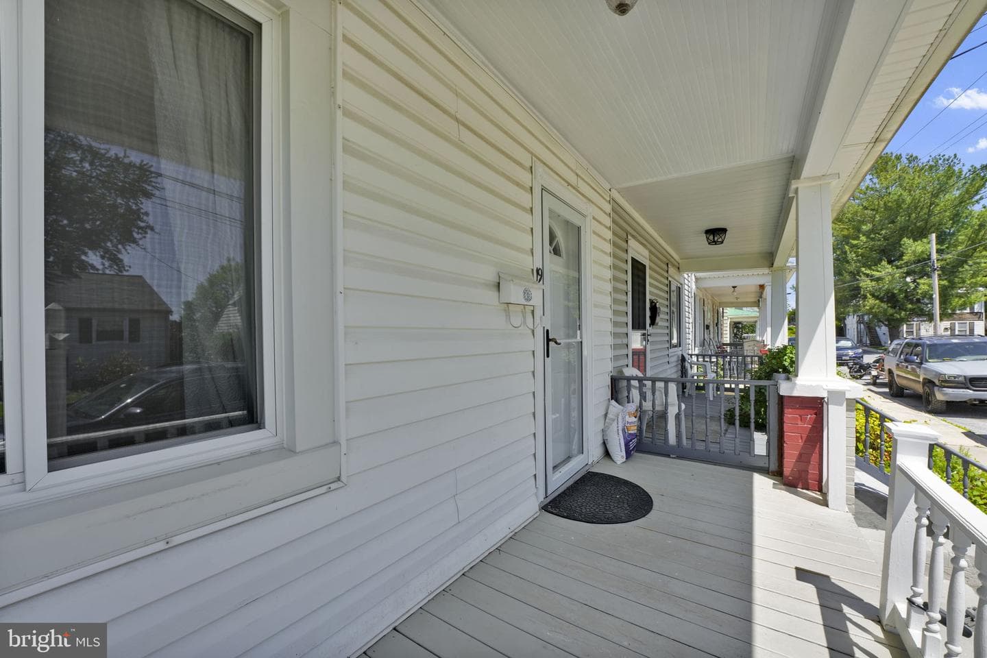 19 Hersh Ave photo 5