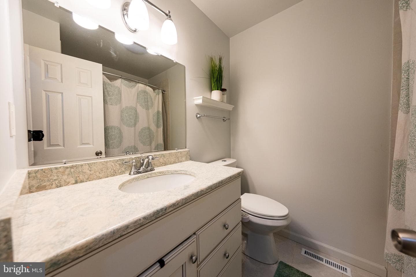 1005 Caren Drive photo 21