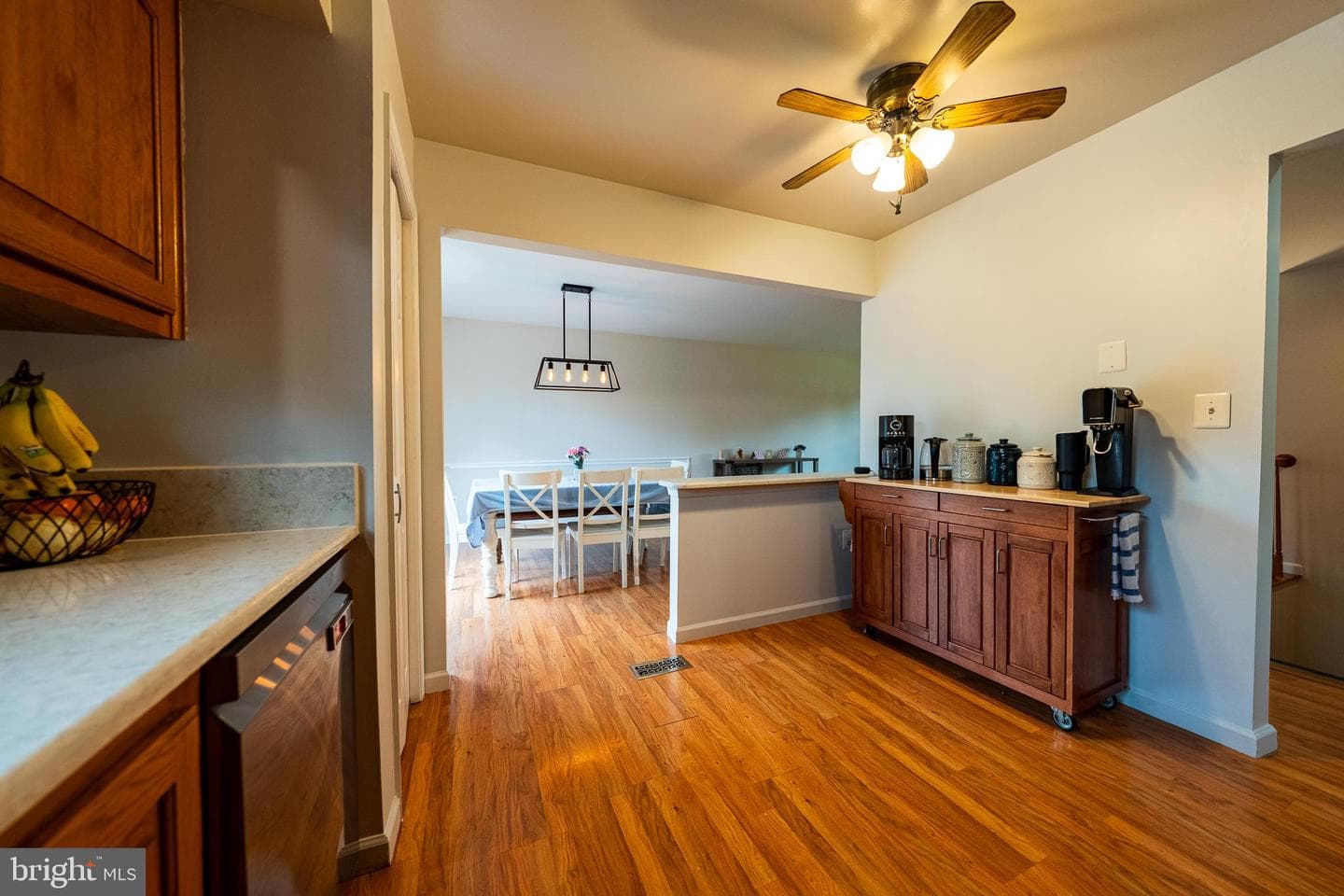1005 Caren Drive photo 7