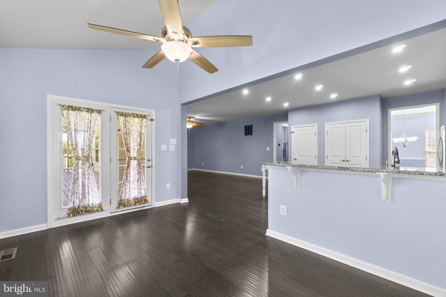 696 Wilford Court photo 29