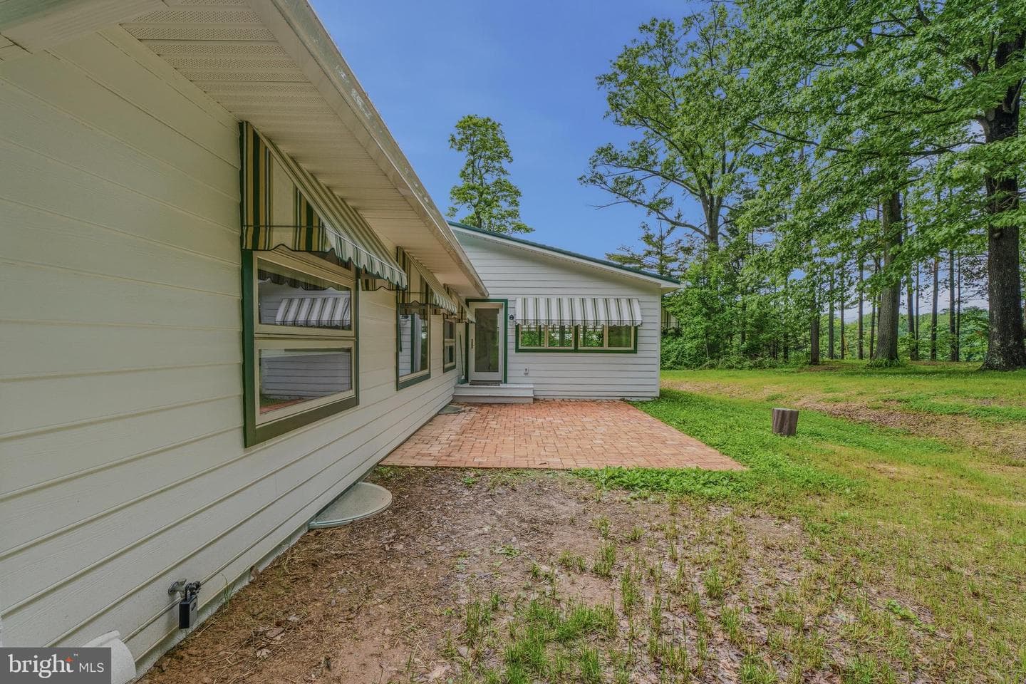 2425 Albert Rill Road photo 44