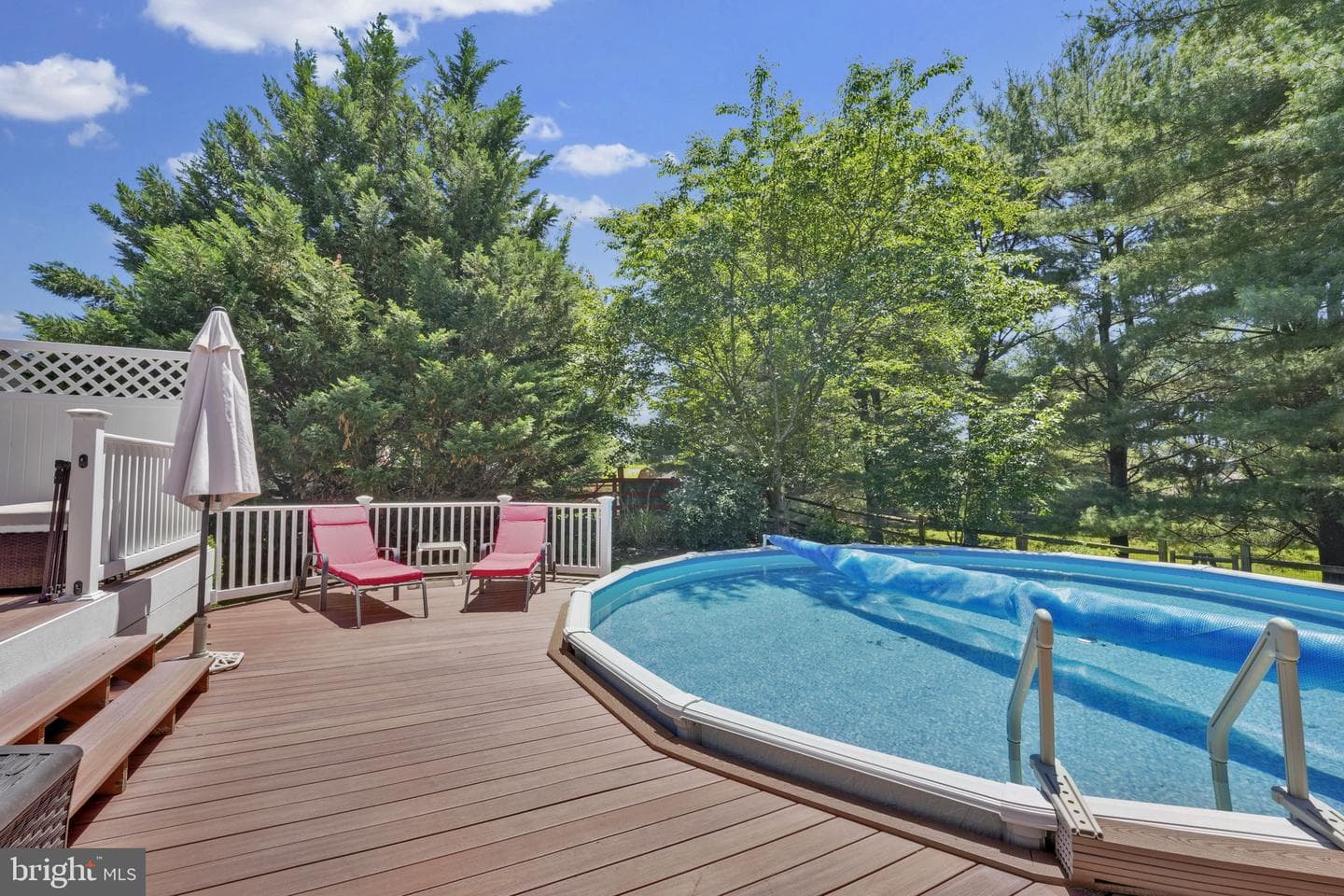 7094 Saddle Drive photo 39