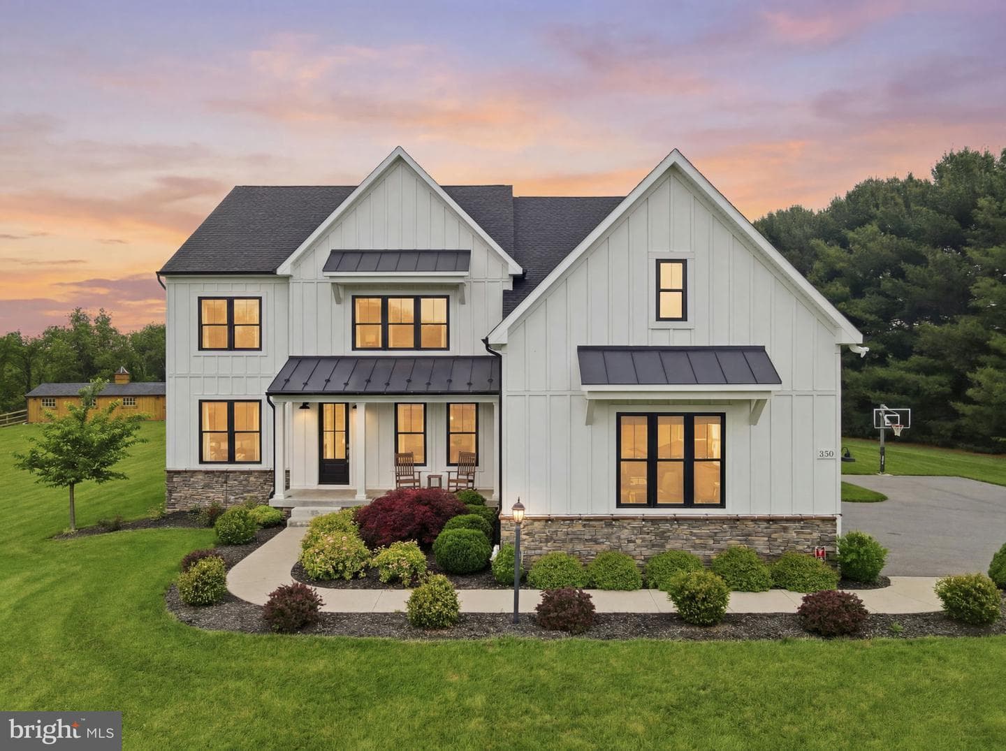 330 Brookfield Drive photo 4