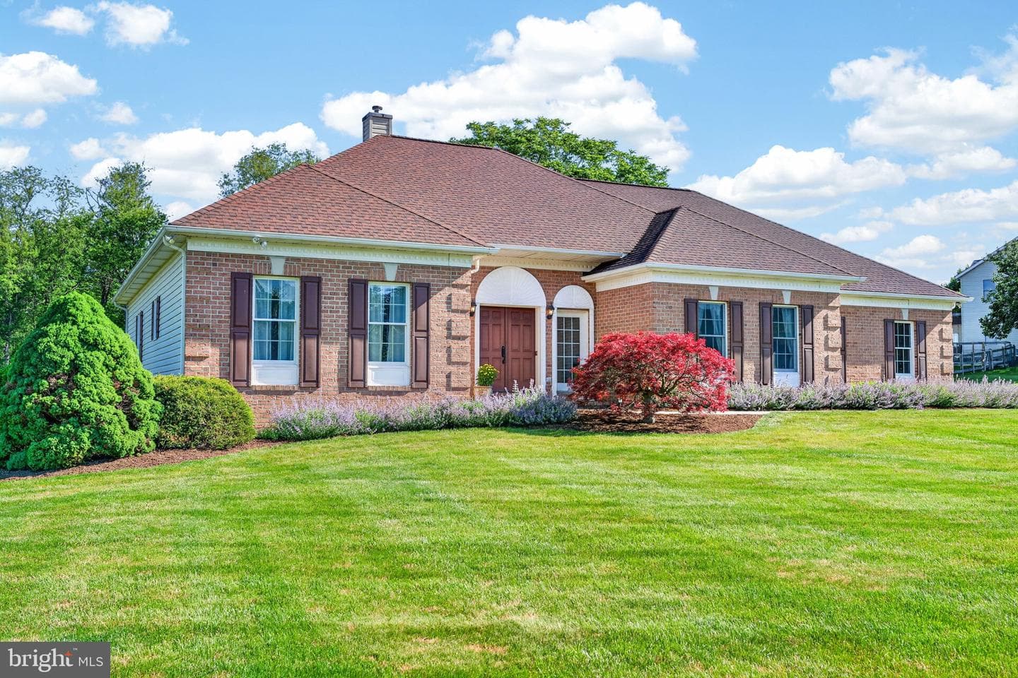 710 Waters Edge Court photo 18